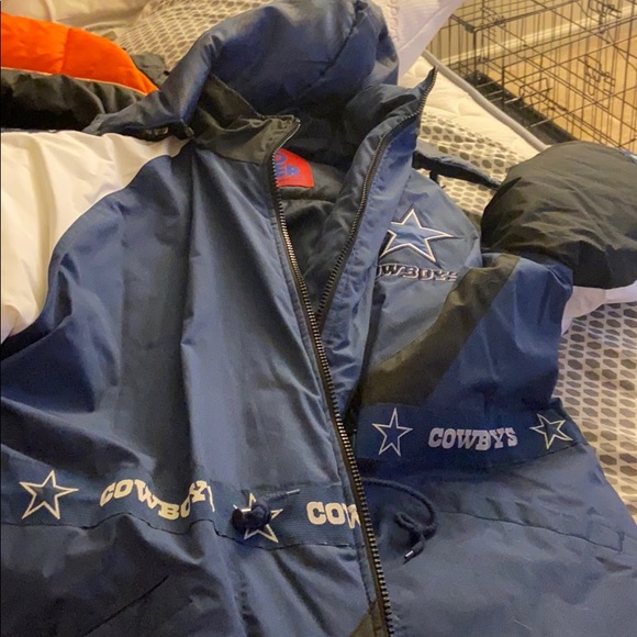 Cowboys jacket! - Picture 2 of 5